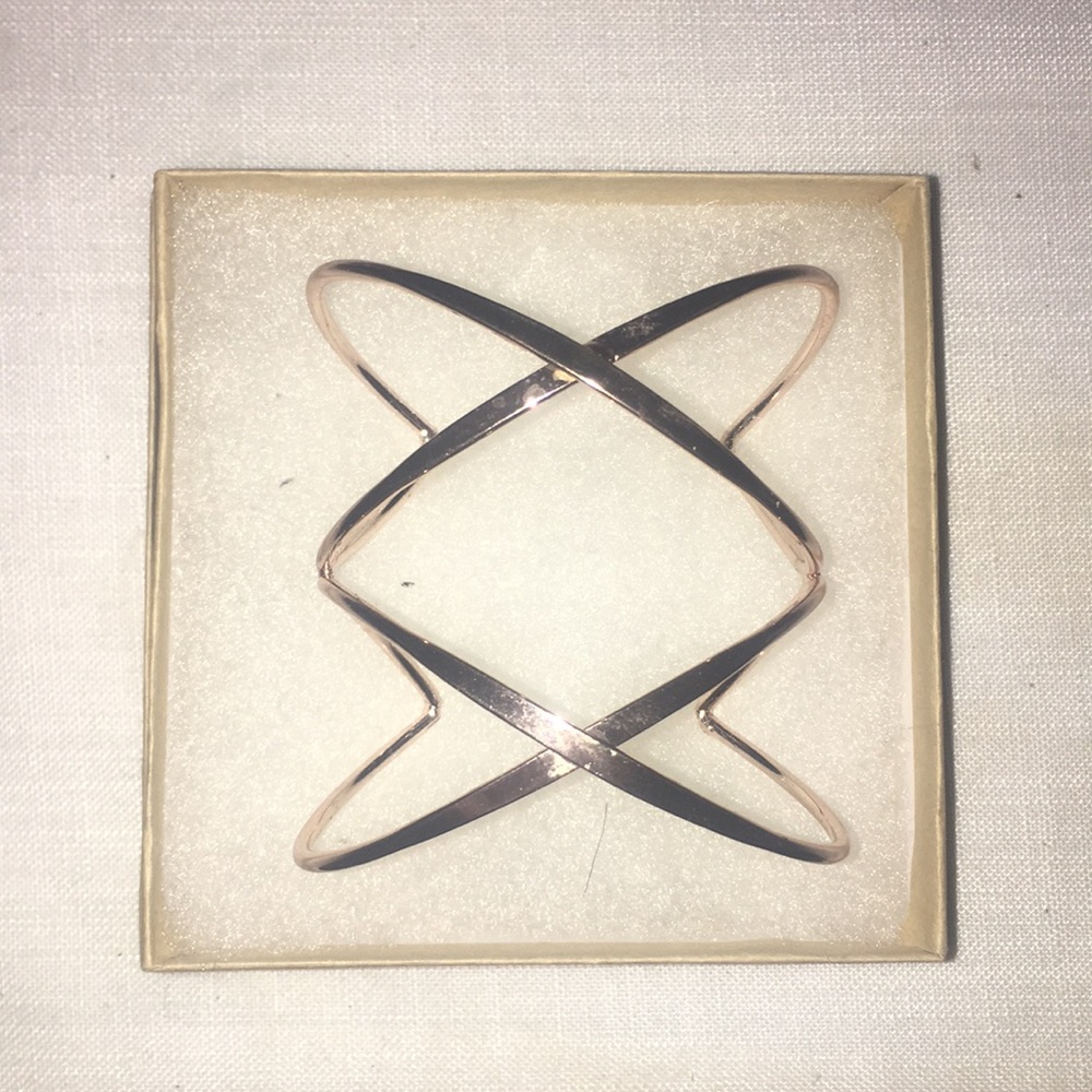 Express Cuff Rose Gold Bracelet